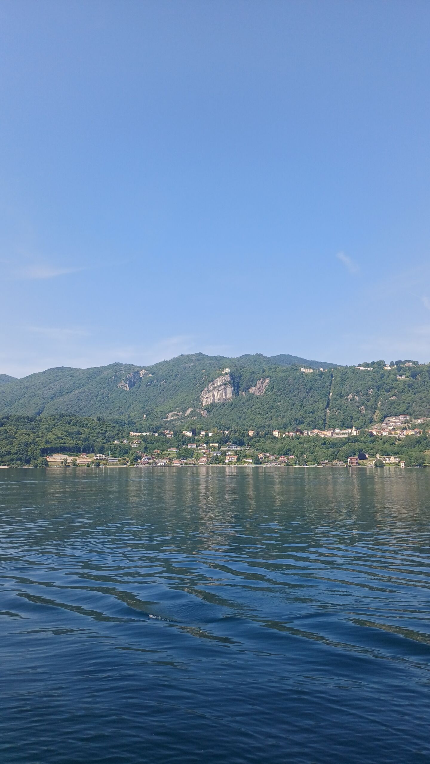 Foto ricordo della gita al Lago d’Orta Foto ricordo della gita al Lago d'Orta