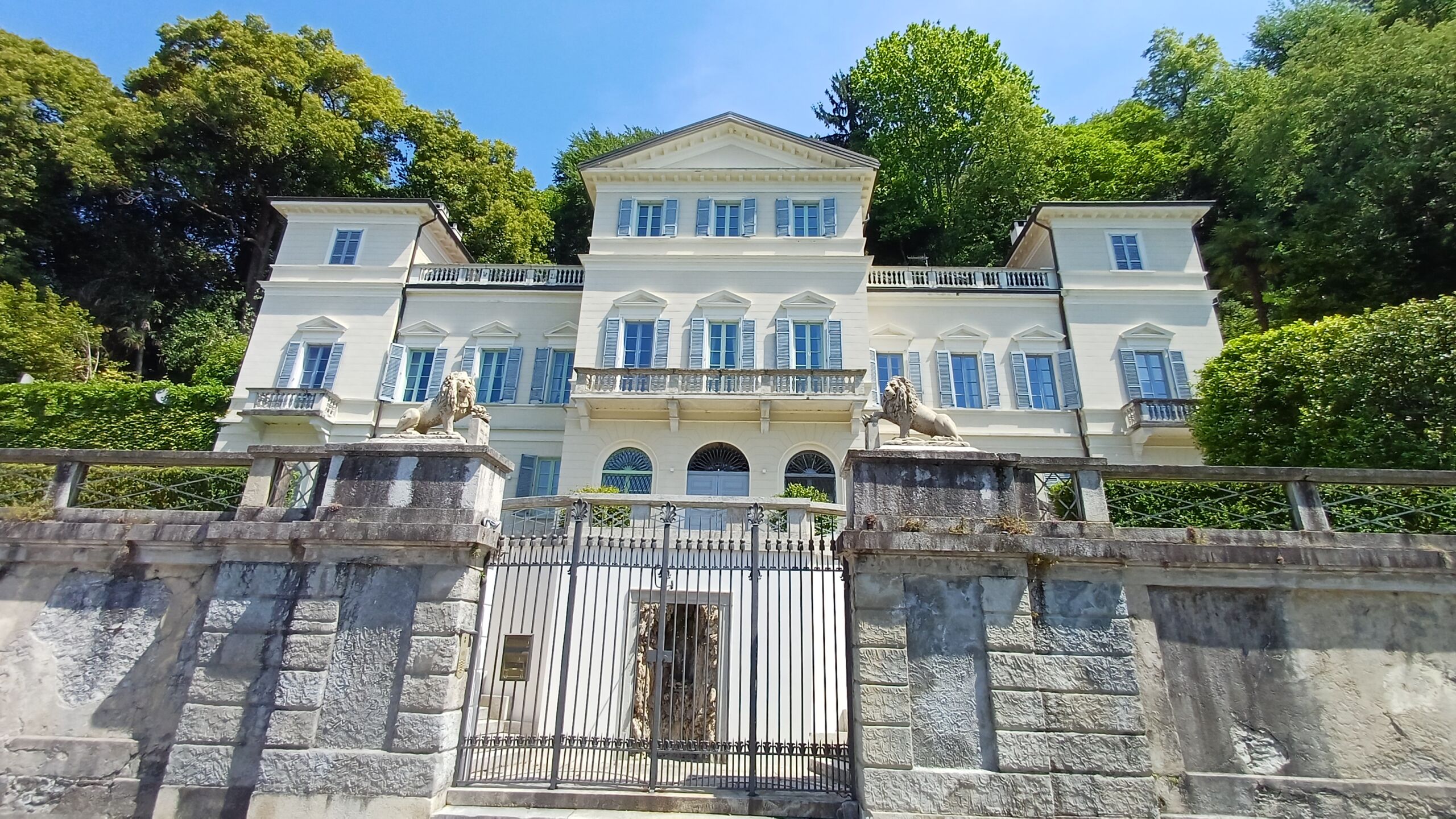 Foto ricordo della gita al Lago d’Orta Foto ricordo della gita al Lago d'Orta
